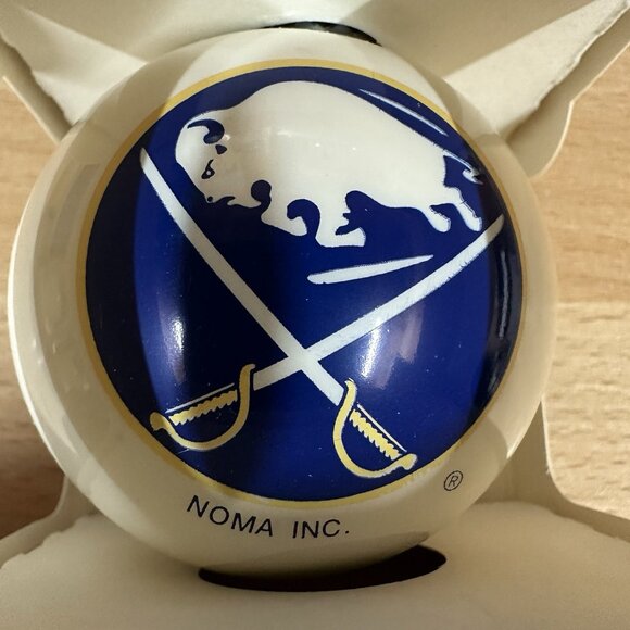 Vintage Noma Collectables - Buffalo Sabres 90s Christmas Ornament Canada - Picture 3 of 4
